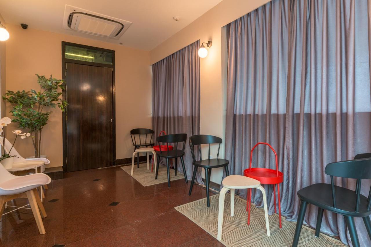 Reddoorz At Geylang Singapura Exterior foto